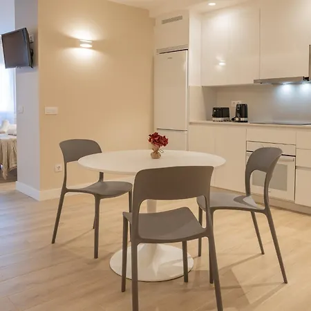 Halo Tres Apartment Vigo